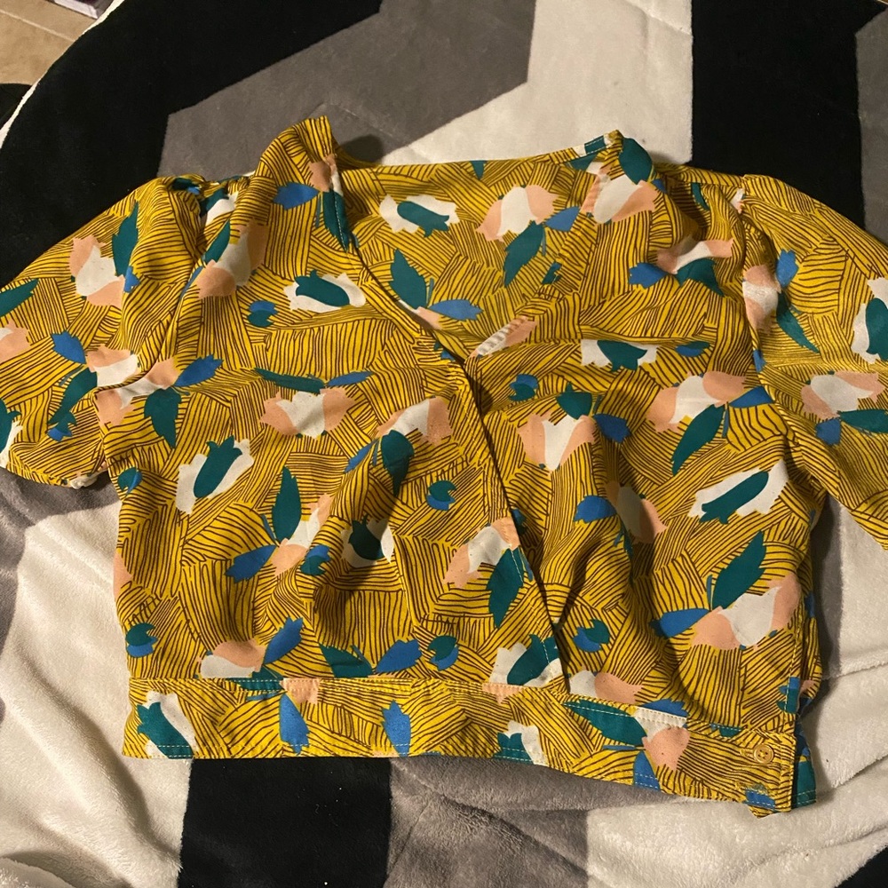 Crop top